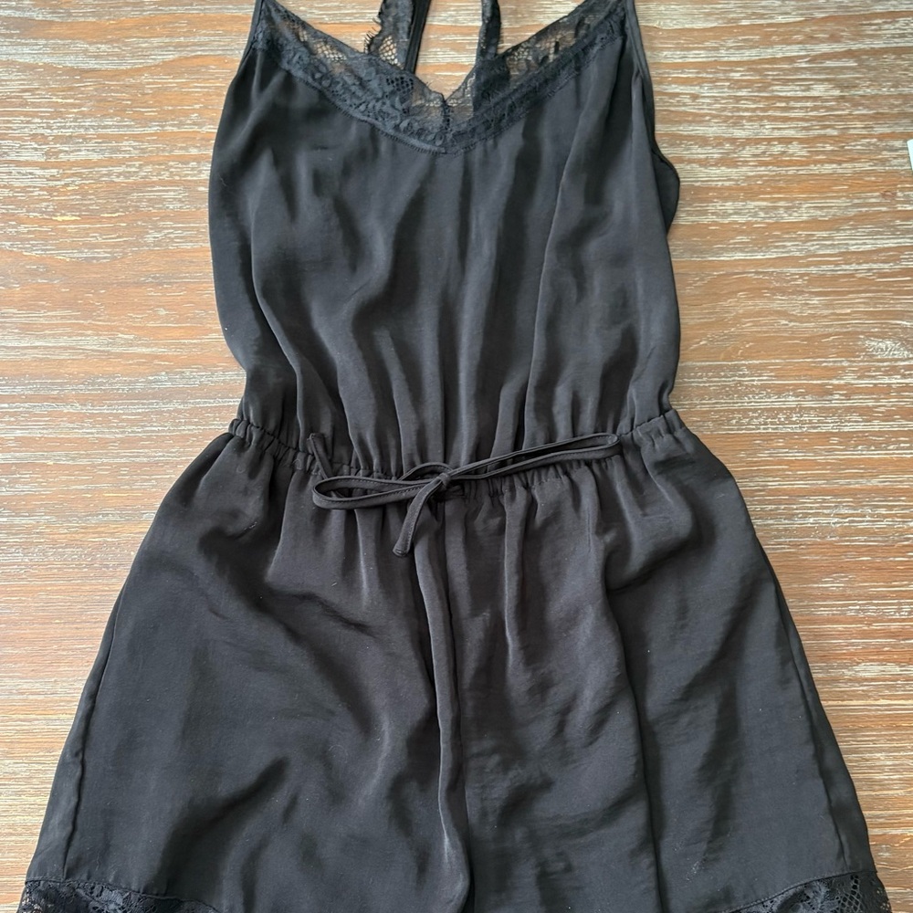 Hollister Black Jumpsuit with V-Neck and Elastic Waist